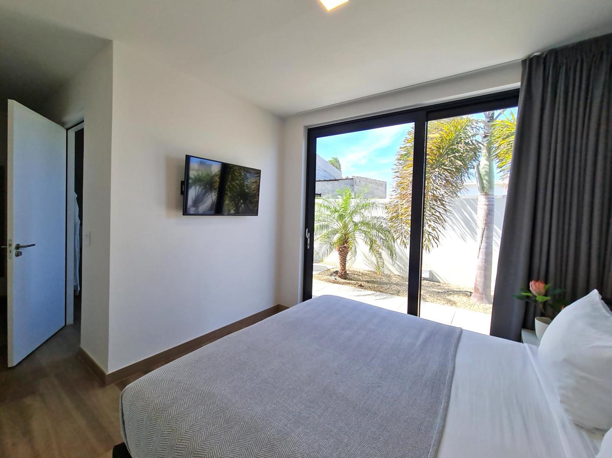 Tuscany Residence Aruba Palm Beach Exteriér fotografie